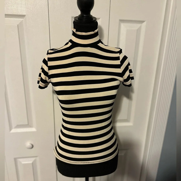 BCBGMaxAzria Tops - BCBG Basics Top